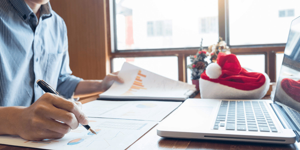 Student planning for CMA December 2025 exam with study material and calendar